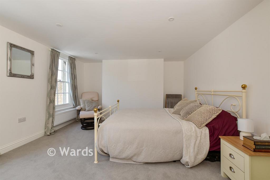 House in Ramsgate - More