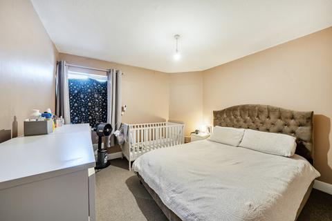 2 bedroom maisonette for sale, Croft Court, Brickwall Lane, Ruislip