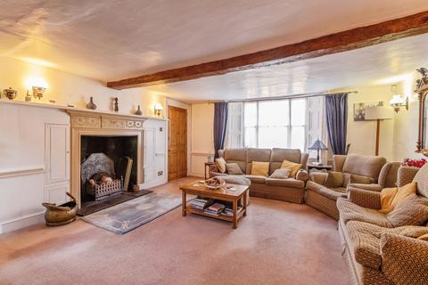 4 bedroom semi-detached house for sale, South Street, Rochford, Essex, SS4