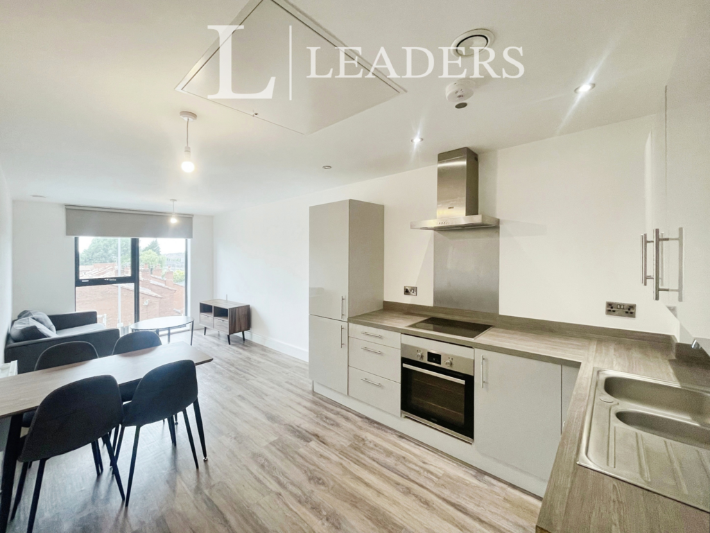 Apartment in 6 Langworthy Road - View 2