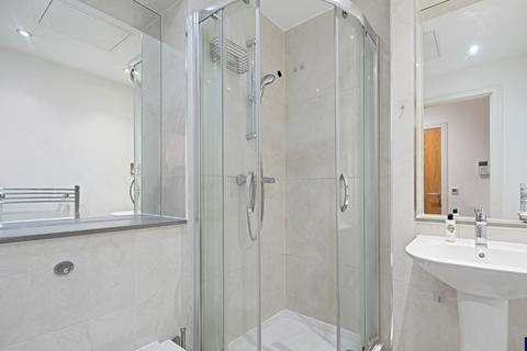 Fraser Road, Greenford UB6