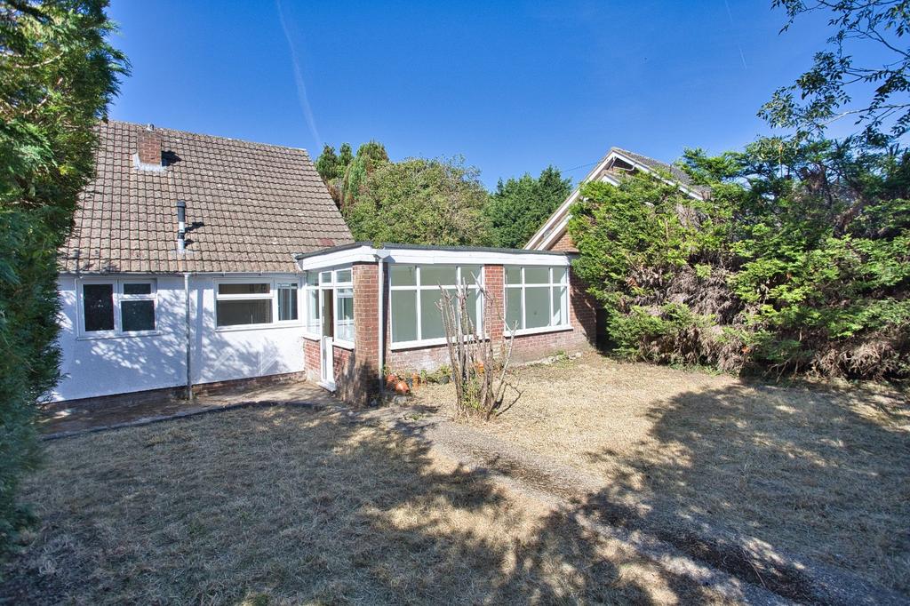 House in Dover - More