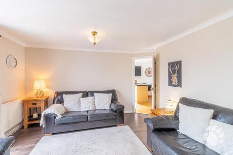 4 bedroom detached house for sale, Waverley Road, Basildon SS15