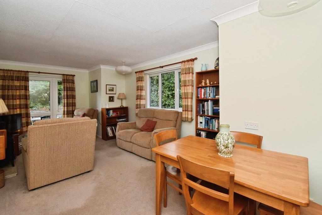 House in Leicester - View 2