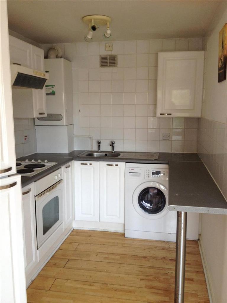 Apartment in Brighton - View 4