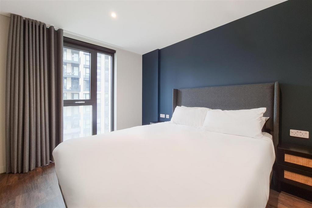 Apartment in Wembley - More