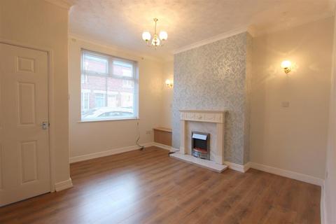 2 bedroom terraced house to rent, Rosebery Street, Darlington