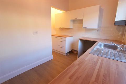 2 bedroom terraced house to rent, Rosebery Street, Darlington