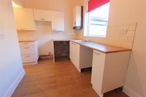 2 bedroom terraced house to rent, Rosebery Street, Darlington