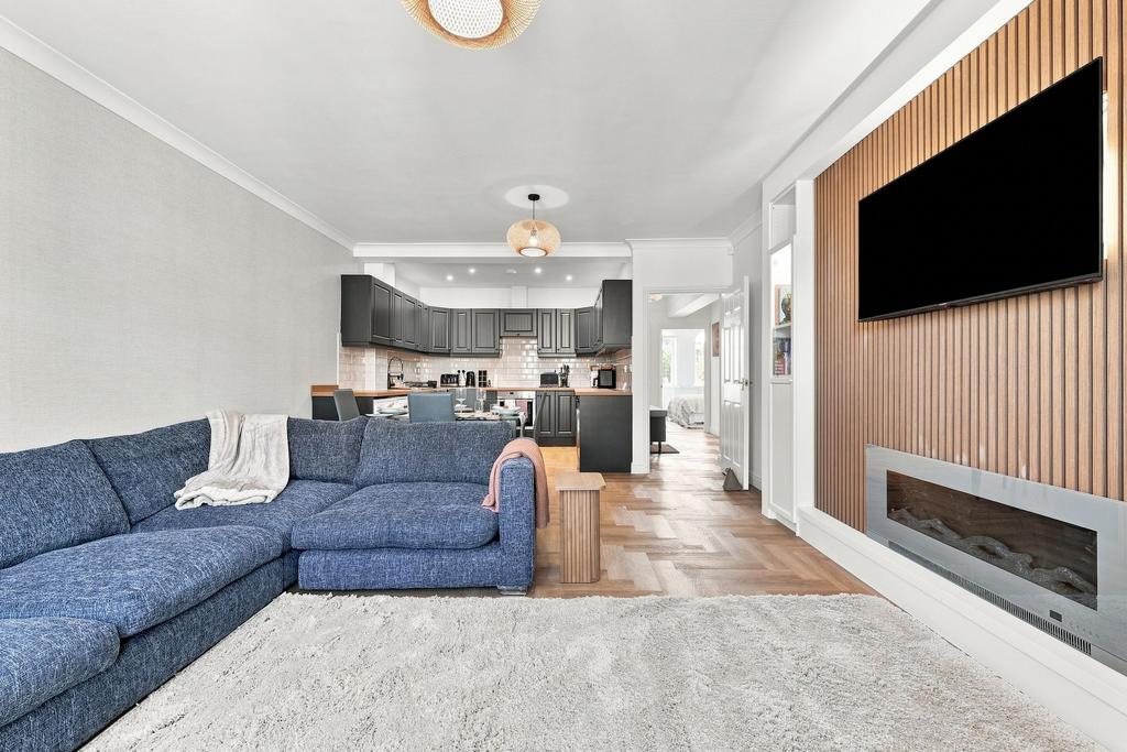Apartment in Sheffield - View 3
