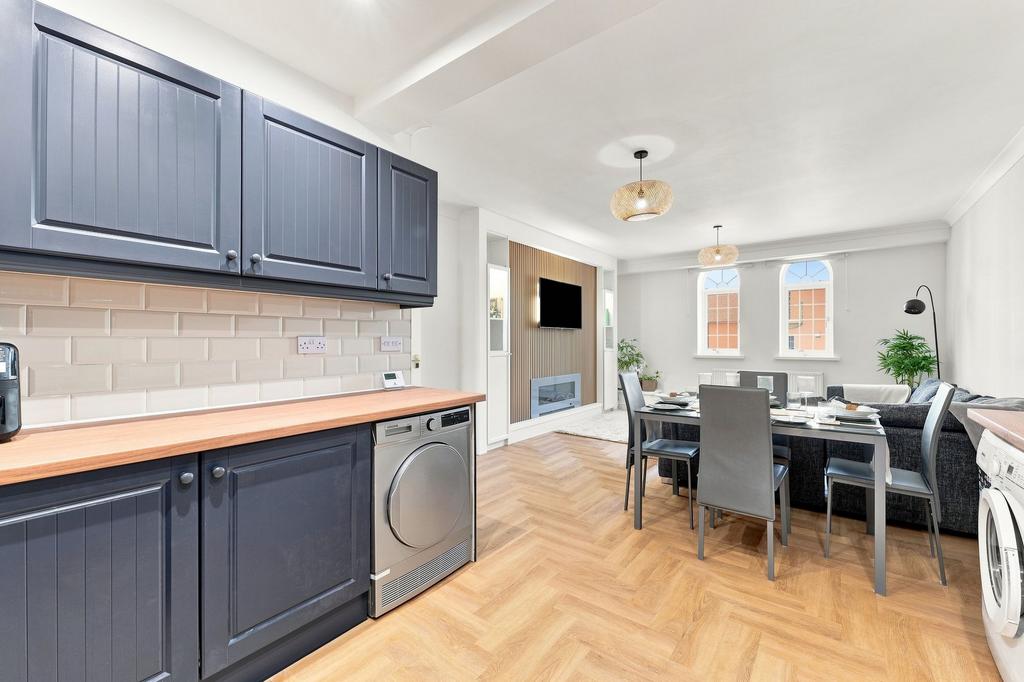 Apartment in Sheffield - More