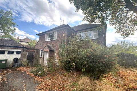 Well End Road, Borehamwood