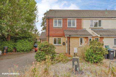 Gwynne Road, Caterham, CR3