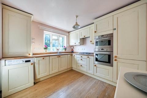 2 bedroom semi-detached house for sale, Botley Road, North Baddesley, Southampton