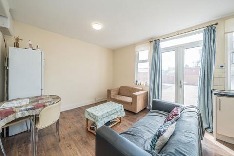 3 bedroom detached house for sale, Staines Road, Hounslow TW3