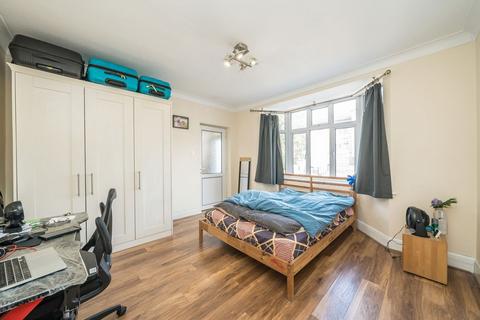 3 bedroom detached house for sale, Staines Road, Hounslow TW3