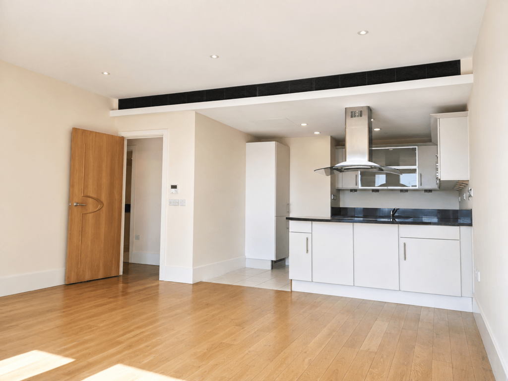 Apartment in Putney - View 5