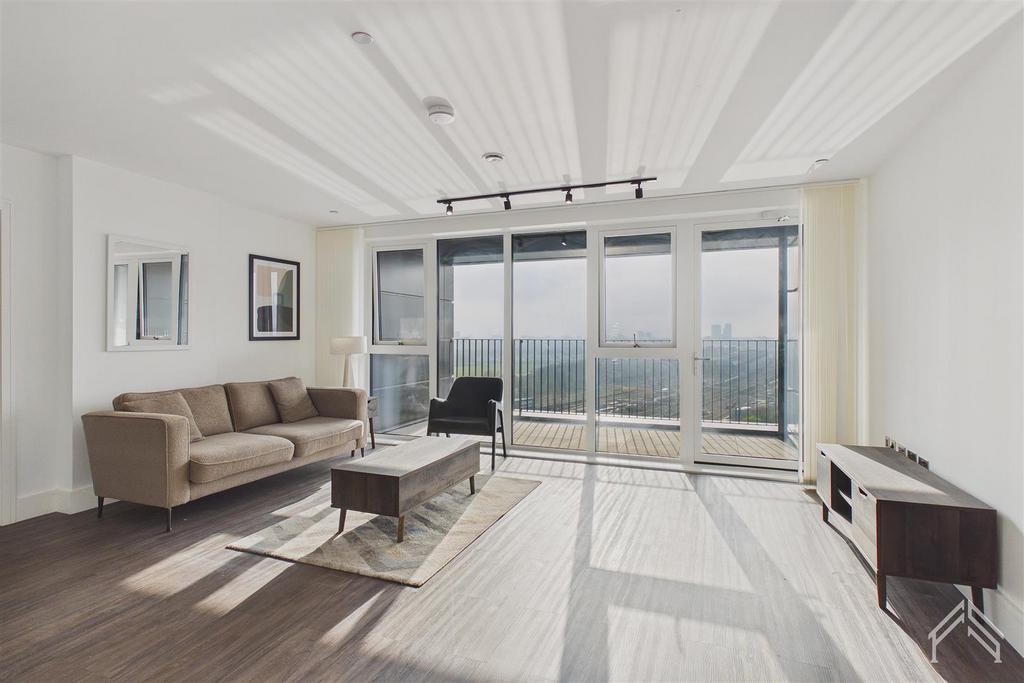 Apartment in London - View 2