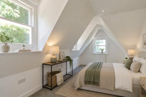 3 bedroom end of terrace house for sale, Mount Nod Close, London, SE18