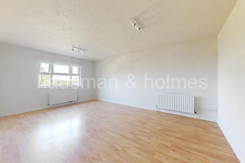 2 bedroom flat for sale, Lincoln Court, NW4