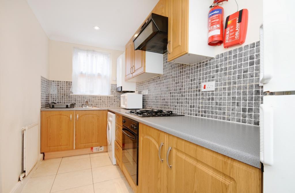Apartment in London - View 3