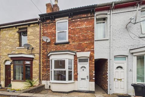 3 bed terraced house for rent in Gibbeson Street, Linoln