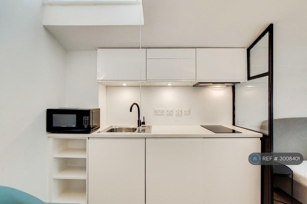 Apartment in London - View 4