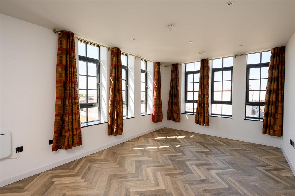 Apartment in York, Clifton Moor, Bell Farm - View 3