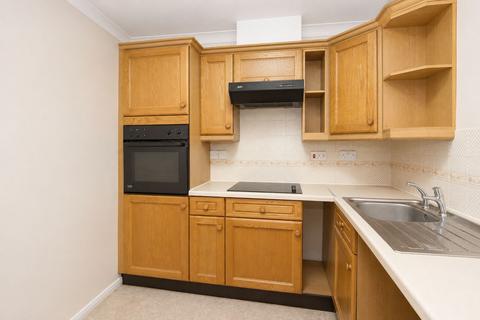 1 bedroom retirement property for sale, Collingwood Court, Royston, SG8