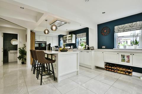5 bedroom semi-detached house for sale, The Carriages, Booth Road, Altrincham, Greater Manchester, WA14