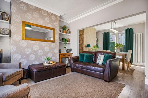 3 bedroom semi-detached house for sale, Southmere Avenue, Great Horton, Bradford, BD7