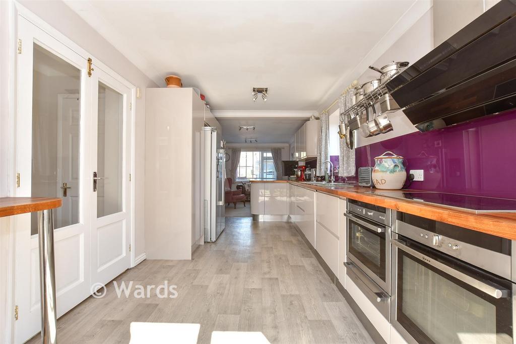 House in Dover, Deal - View 3