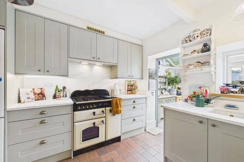 3 bedroom terraced house for sale, North Street, Matlock DE4