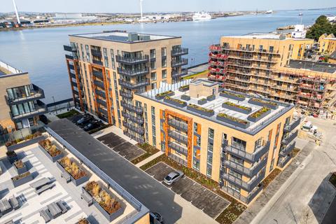 2 bedroom apartment to rent, Estella Heights, 10 Henley Approach, Northfleet, Gravesend, Kent, DA11 9FZ