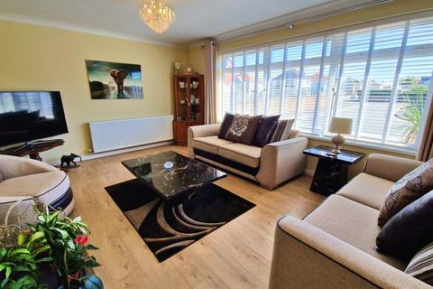 3 bedroom detached bungalow for sale, CARLTON PLACE, PORTHCAWL, CF36 3ET