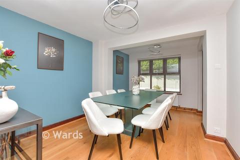 4 bedroom detached house for sale, Little John Avenue, Chatham ME5