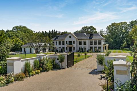 6 bedroom detached house for sale, Over the Misbourne Road, Denham, Buckinghamshire