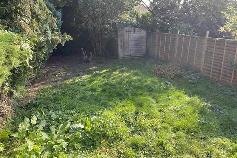 5 bedroom end of terrace house to rent, Cheviots, Hatfield