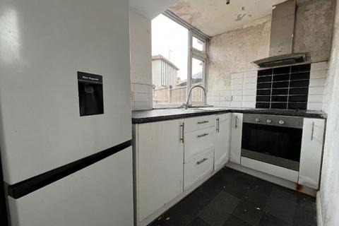 2 bedroom end of terrace house for sale, Gardenia Avenue, Luton, Bedfordshire, LU3 2NR