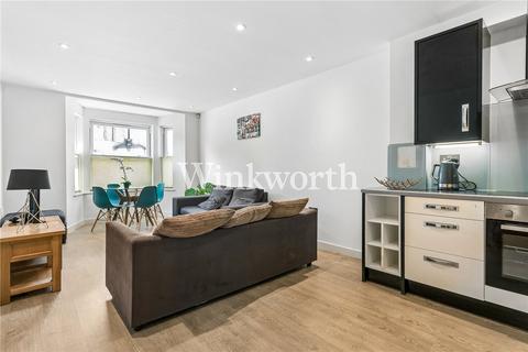 Avenue Road, London, N15