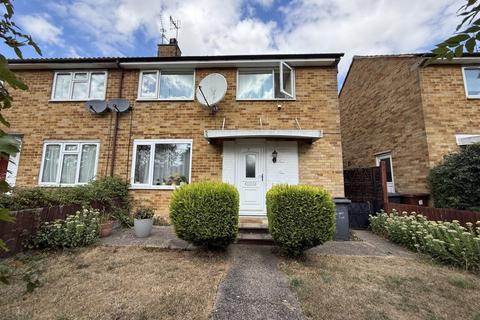 2 bedroom house to rent, Gainsborough Road
