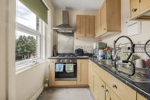 1 bedroom apartment for sale, Selhurst Road, London, SE25