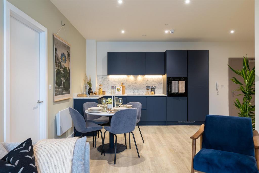 Apartment in Sheffield - View 3