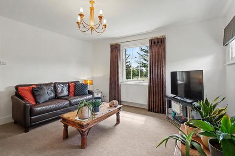 3 bedroom apartment for sale, Orchard Lane, East Molesey, KT8