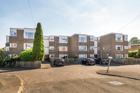 2 bedroom apartment for sale, Little Pheasants, Charlton Kings, Cheltenham