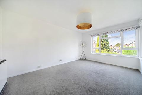 2 bedroom apartment for sale, Little Pheasants, Charlton Kings, Cheltenham