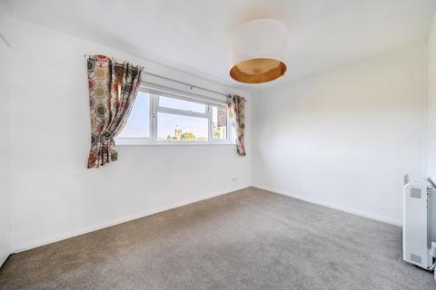 2 bedroom apartment for sale, Little Pheasants, Charlton Kings, Cheltenham