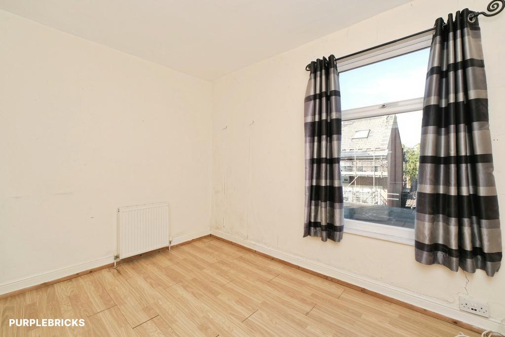 House in Nottingham - View 5