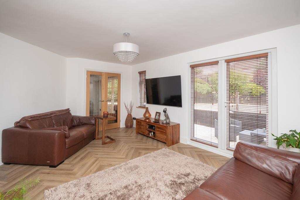House in Cumbernauld - View 5