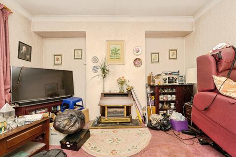 undefined, Kingston Road, Kingston upon Thames, KT1